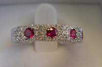 Anello rubini e diamanti