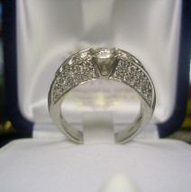 anello oro bianco e diamanti
